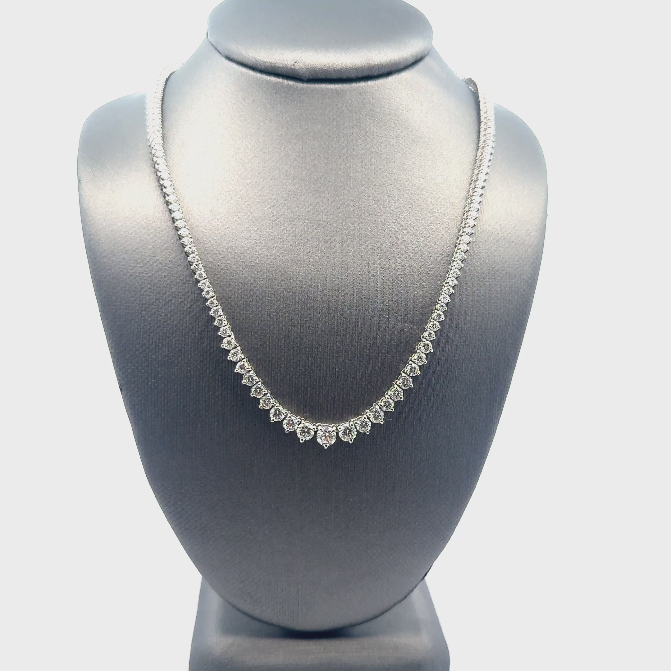 14K White Gold Diamond Graduated Tennis Necklace 5.59 CTW
